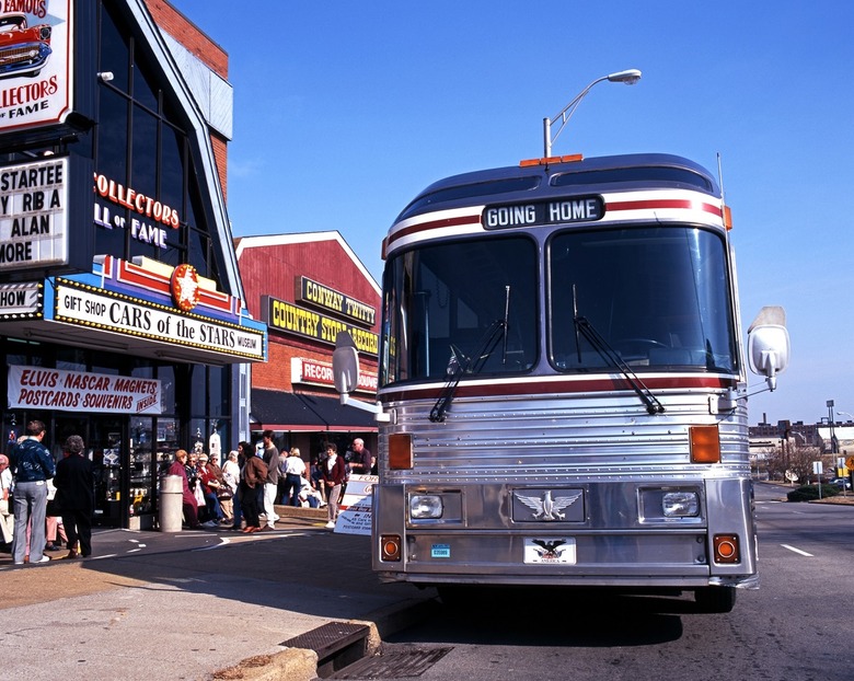 Memphis to Nashville, Tenn. (By Bus)
