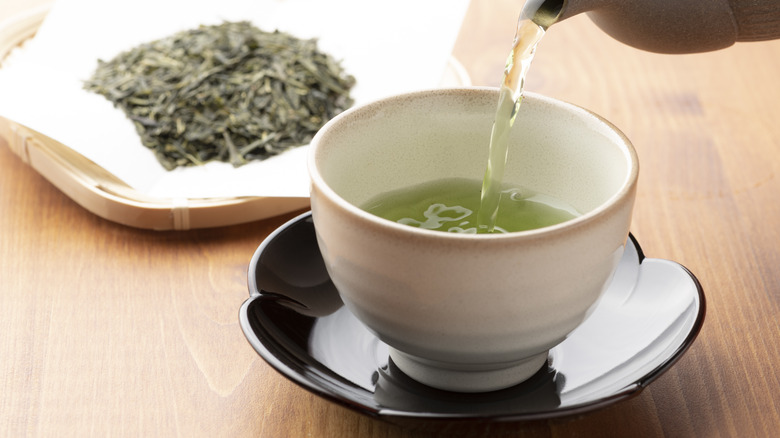 Green tea hot teapot