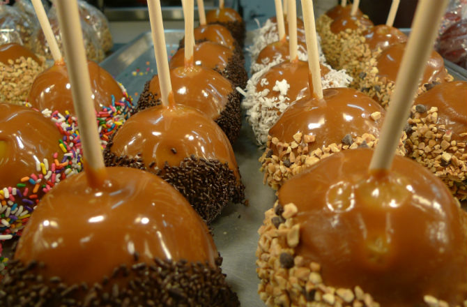 Listeria Warning: Caramel Apples Have Killed Five People This Year