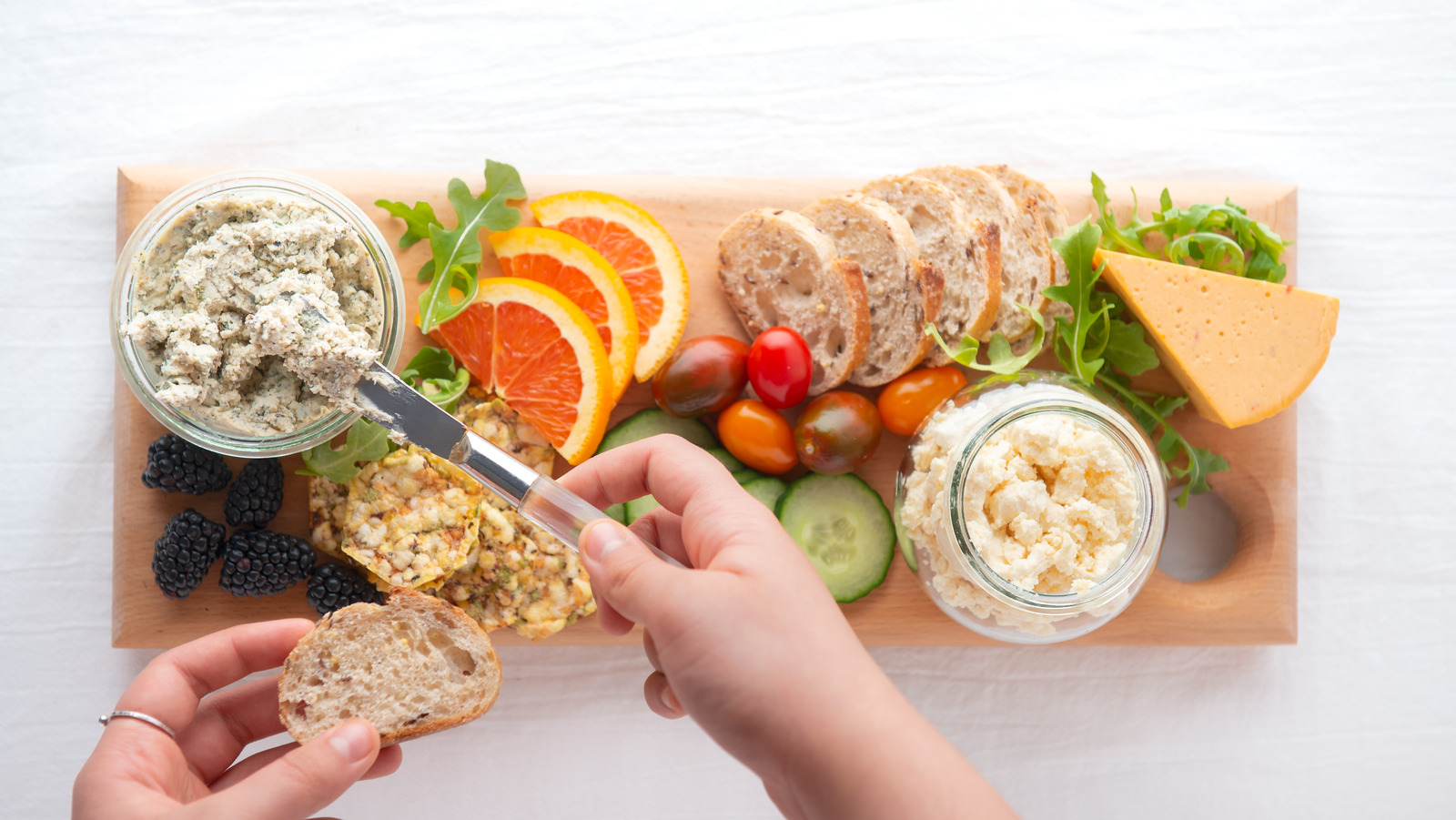 Make Your Next Vegan Cheese Out Of Almonds. You Won't Regret It - Vimarsana News