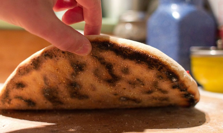 Make Your Own 5-Dollar Pizza Stone