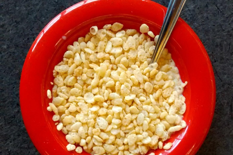bowl of Rice Krispies