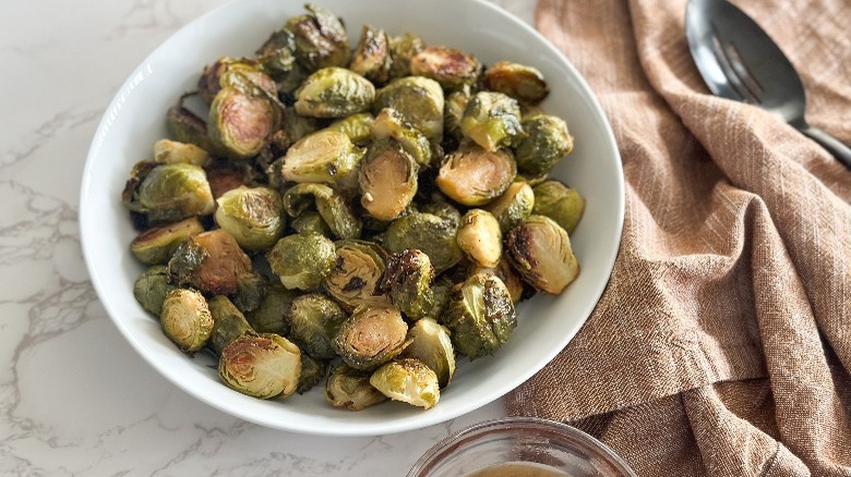 brussels sprouts in bowl