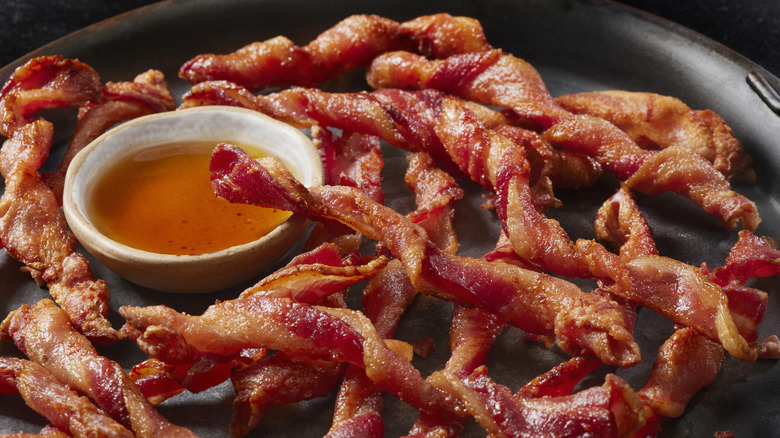 bacon with maple syrup 
