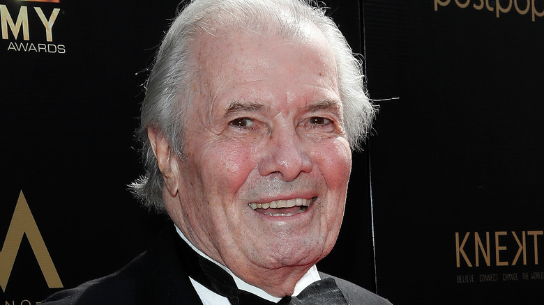 Jacques Pépin in tuxedo on red carpet
