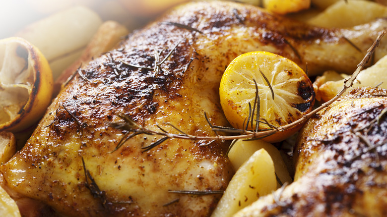 roast chicken with potatoes and lemons
