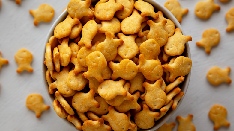 A bowl full of Goldfish crackers