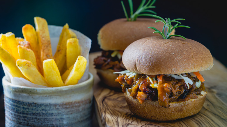 jackfruit sliders with fries