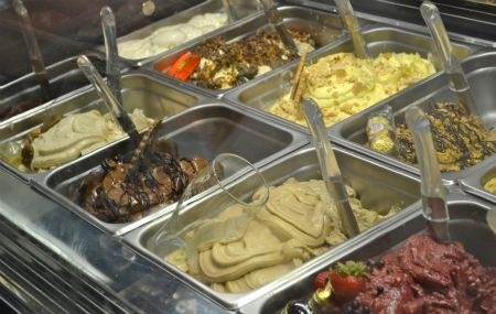 Mia&apos;s Gelateria:  From Cap&apos;n Crunch to Tequila