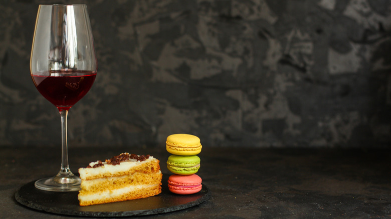 red wine with desserts