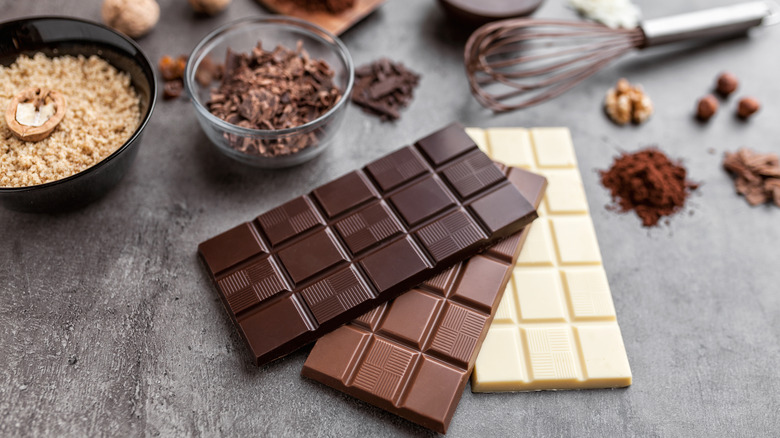 11 Mistakes You Need To Avoid When Baking With Chocolate
