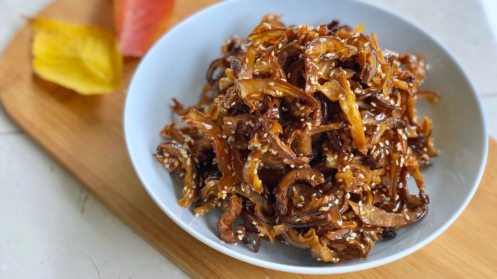Mushroom Jerky Is The More Savory, Soy-Free Alternative To Beef - Vimarsana News