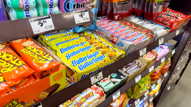 Candy aisle of a grocery store