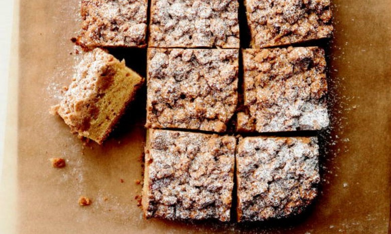 New York-Style Crumb Cake