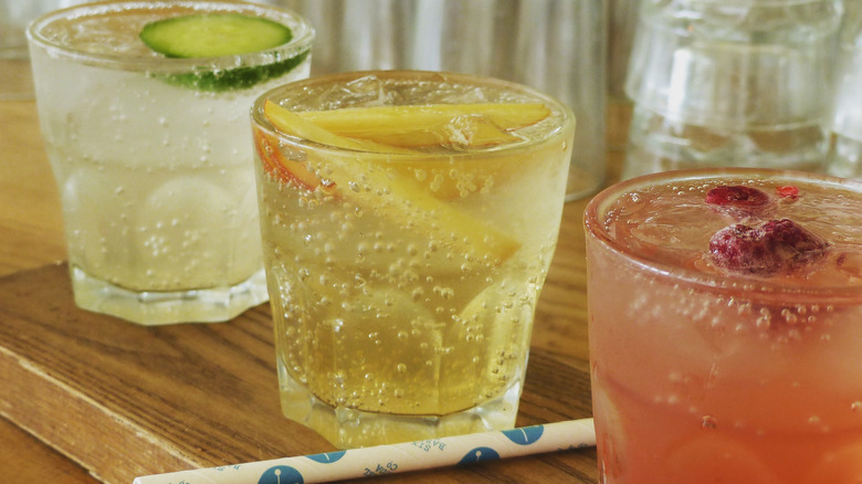 different kinds of soda glasses