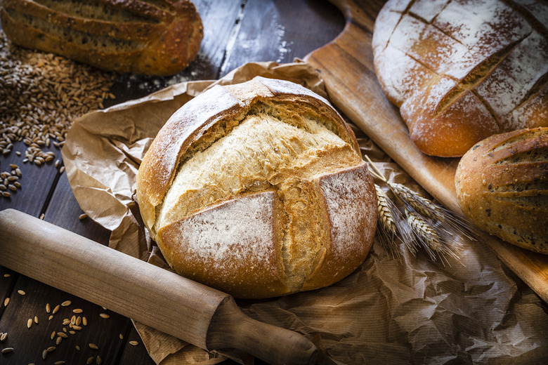 No Knead Sourdough Dutch Oven Bread - TidyMom®