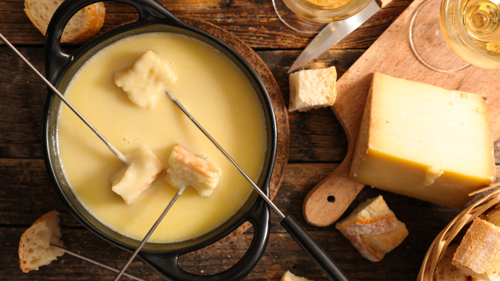Fondue Forks and Tips For Proper use - Vimarsana News