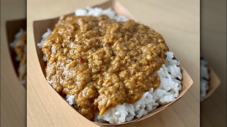 A dish of South Carolina hash and rice