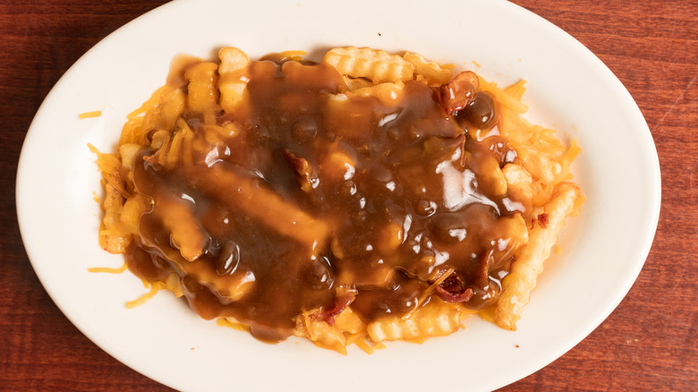 A plate of disco fries