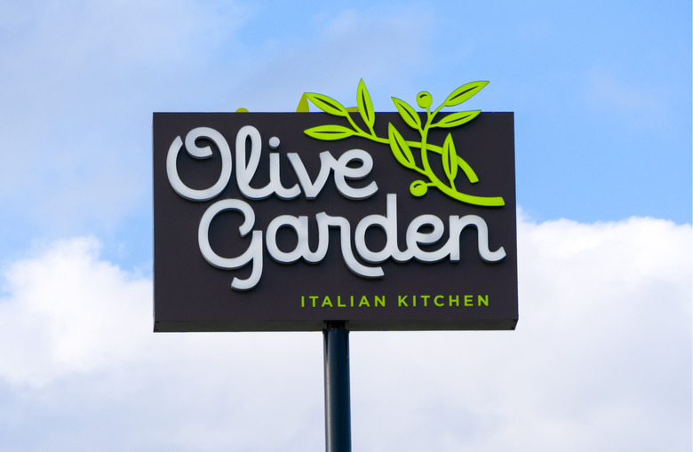  Interesting Facts You Didn't Know About Olive Garden 