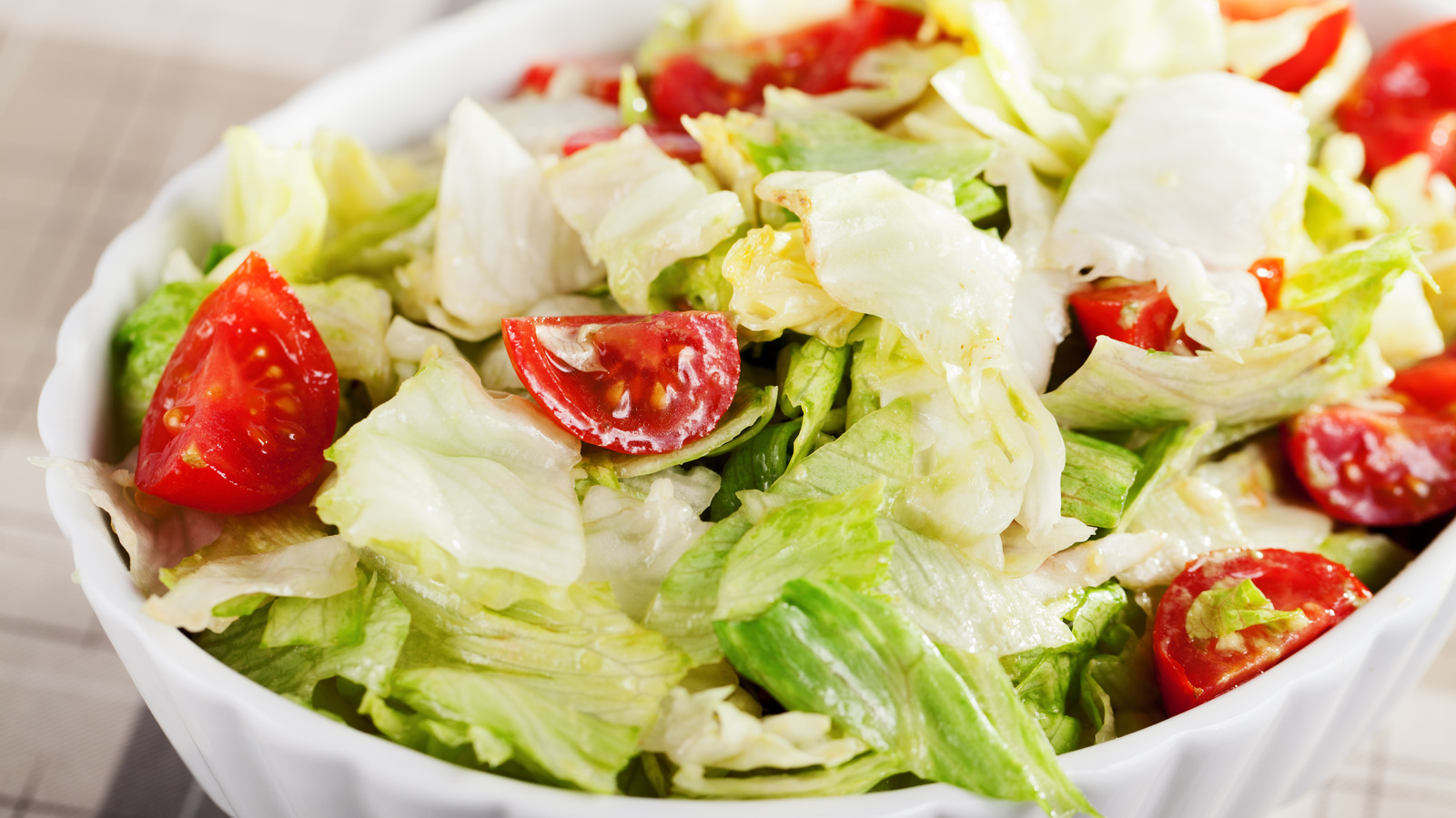 Olive Garden's Salad Is Technically Vegan, But There's A Catch