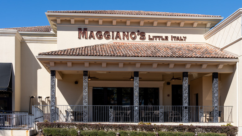 Maggiano's Little Italy restaurant exterior
