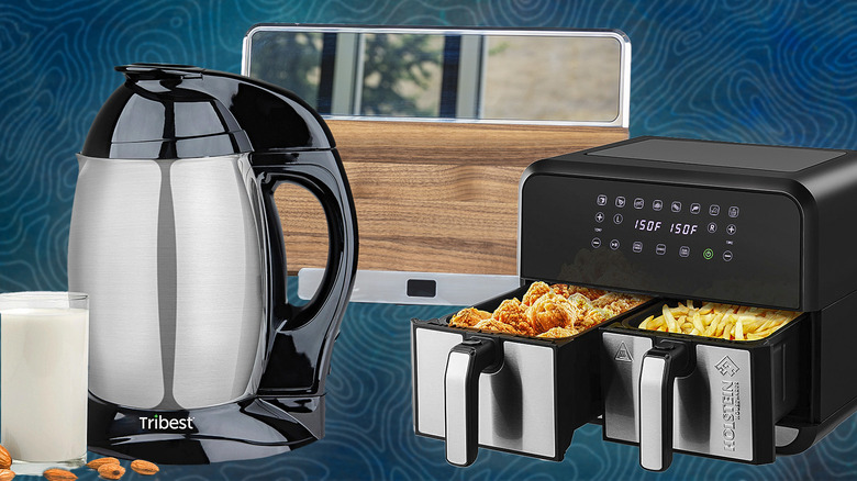 Air fryer, cooking board, and metal canister