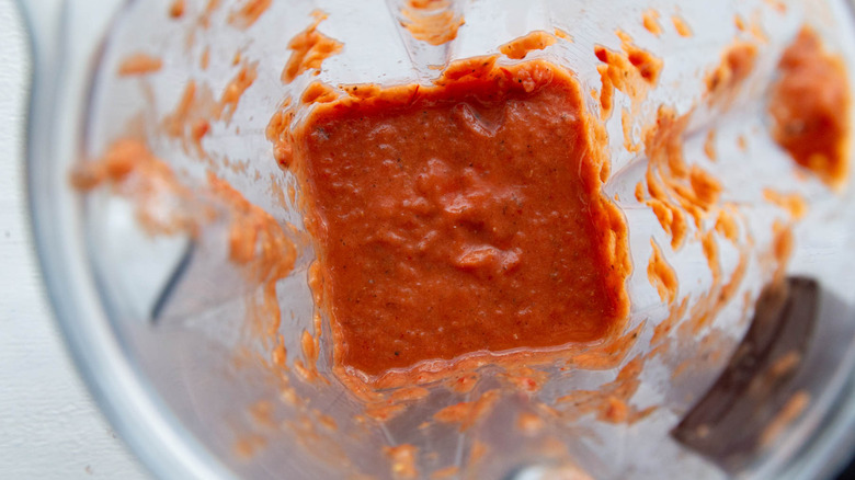 tomato chipotle sauce in blender
