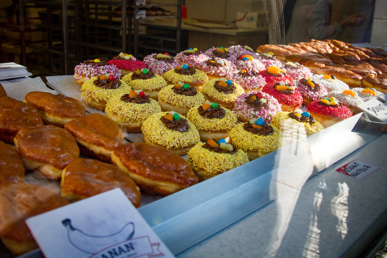 Polish donuts (paczki) get their own day - The Daily Meal