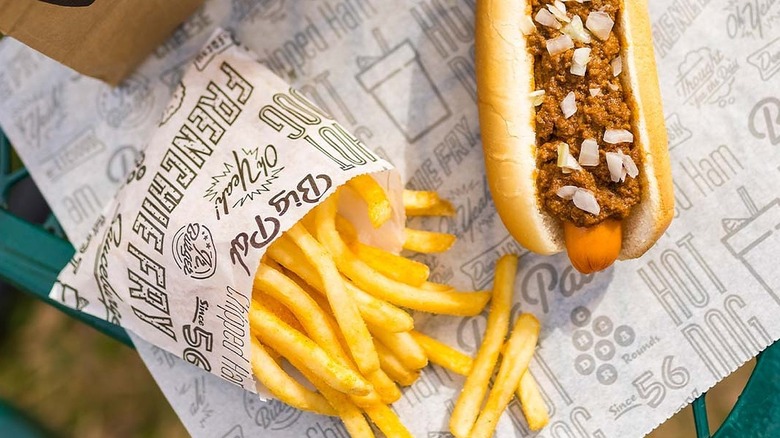 Pal's Sudden Service meal