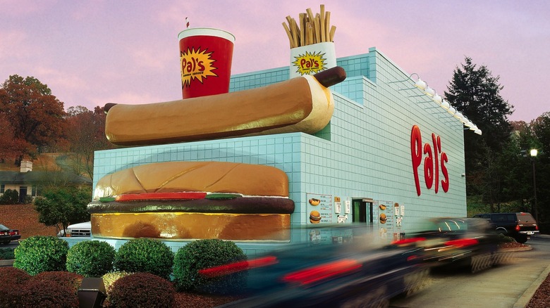 Pal's drive-thru exterior