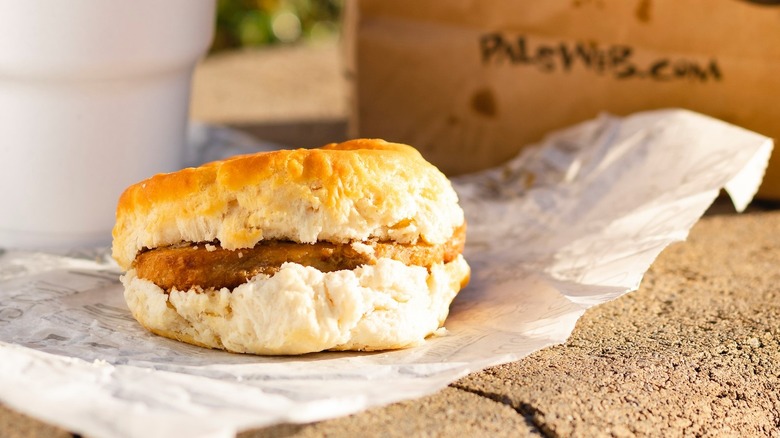 Pal's breakfast sandwich