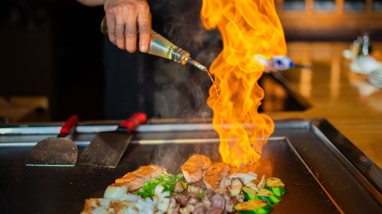 Hibachi grill