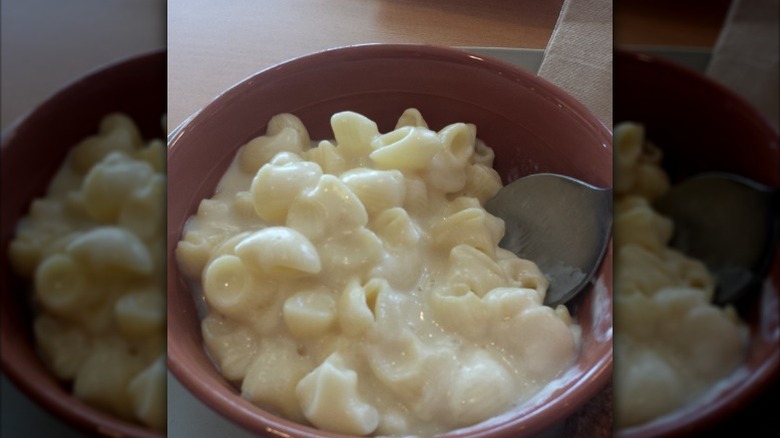 Panera Bread mac and cheese in a bowl