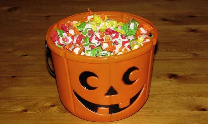 Halloween candy bucket
