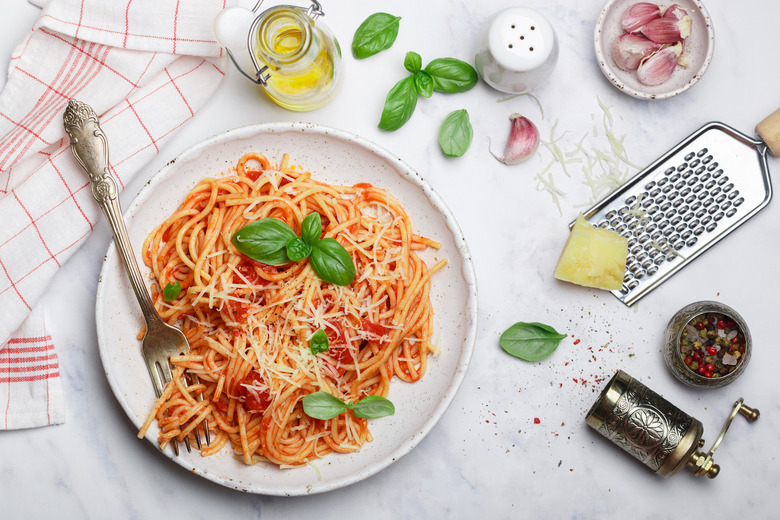 Pasta With Tomatoes and Basil recipe - The Daily Meal