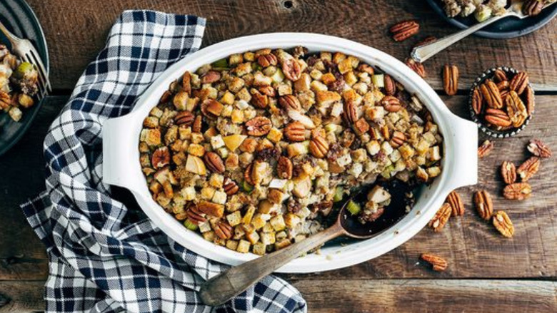 Pecan Apple Stuffing