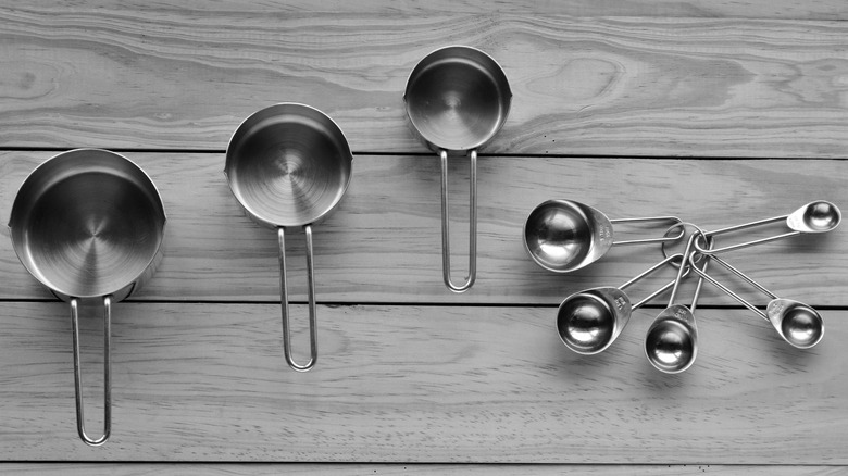 metal measuring cups and spoons