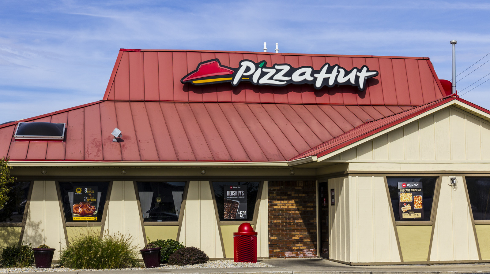 Pizza Hut Was Once One Of The Biggest Kale Buyers In The US