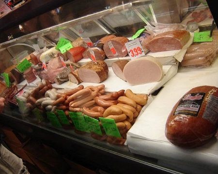 Potential Listeria Contamination Sparks Huge Recall