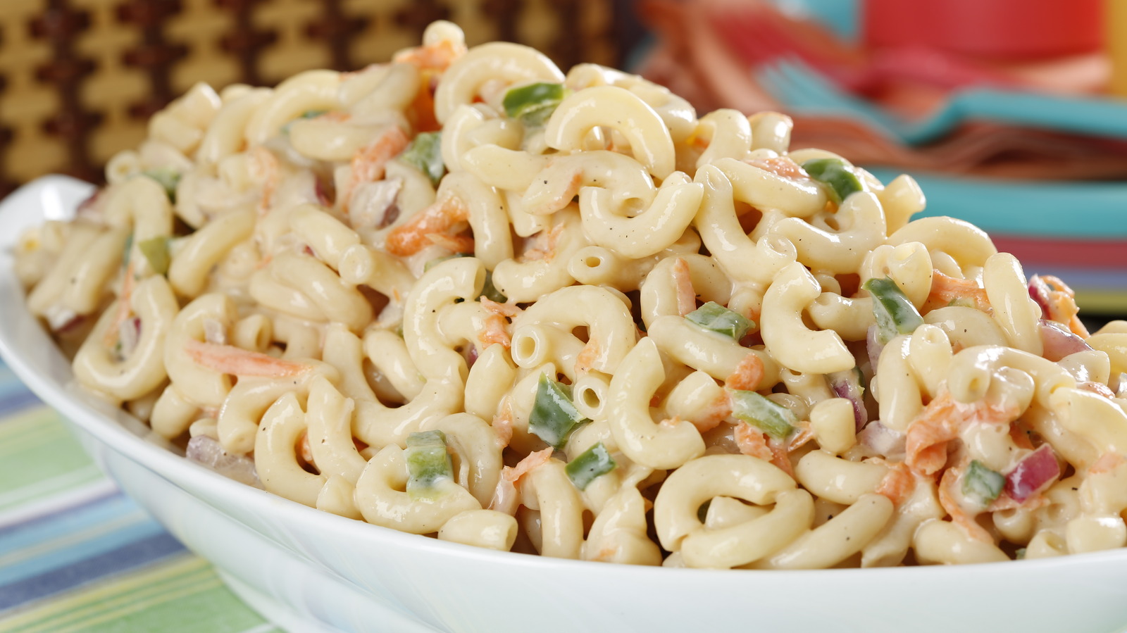 Prevent Dry Macaroni Salad With A Simple Trick - Vimarsana News