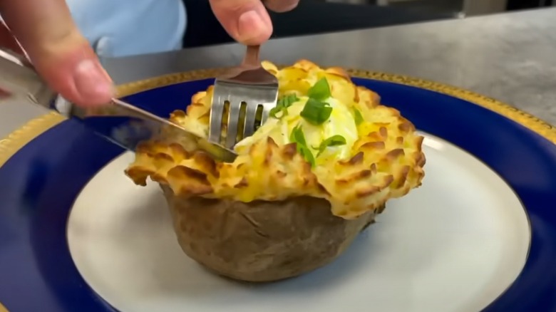 A serving of eggs suzette