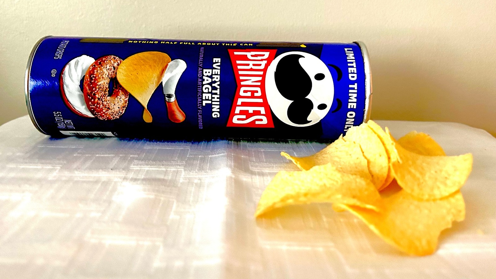 Pringles Everything Bagel Review: Is This Limited-Time Flavor Everything We Hoped For? - Vimarsana News