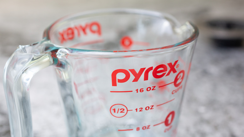 Pyrex glass measuring cup