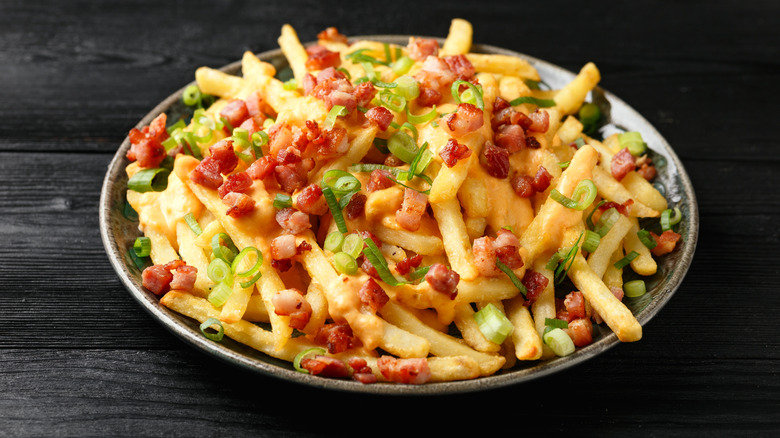 Loaded cheese french fries