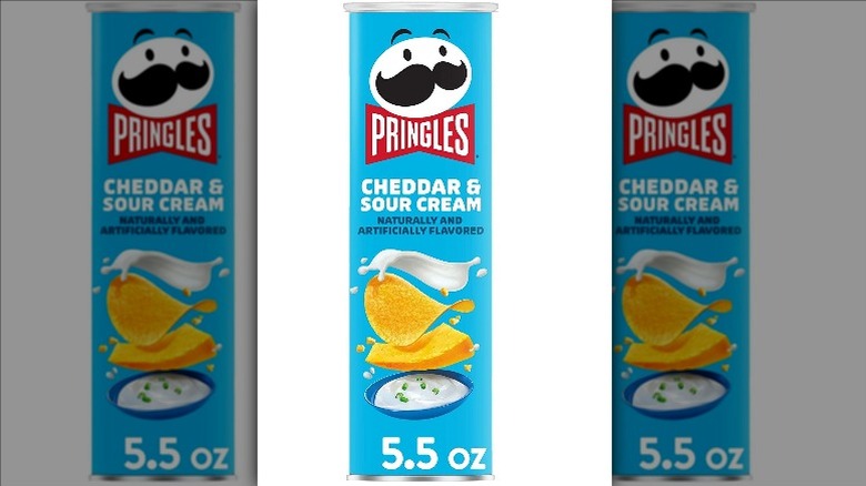 Cheddar and Sour Cream Pringles