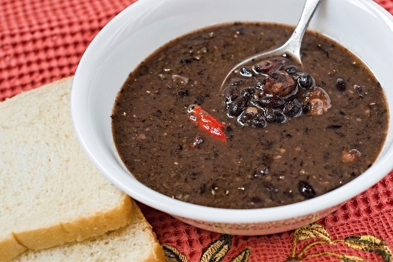 Copycat Panera black bean soup