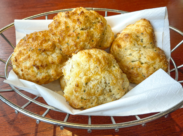 Cheddar bay biscuit recipe