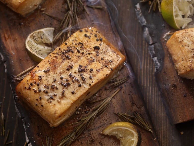 How to make grilled cedar plank salmon recipe