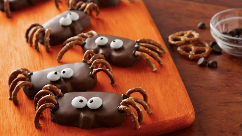 A few Reese's spiders on a cutting board
